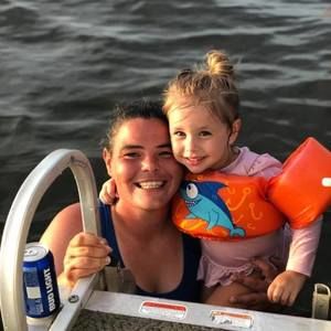 Meet your Posher, Whitney